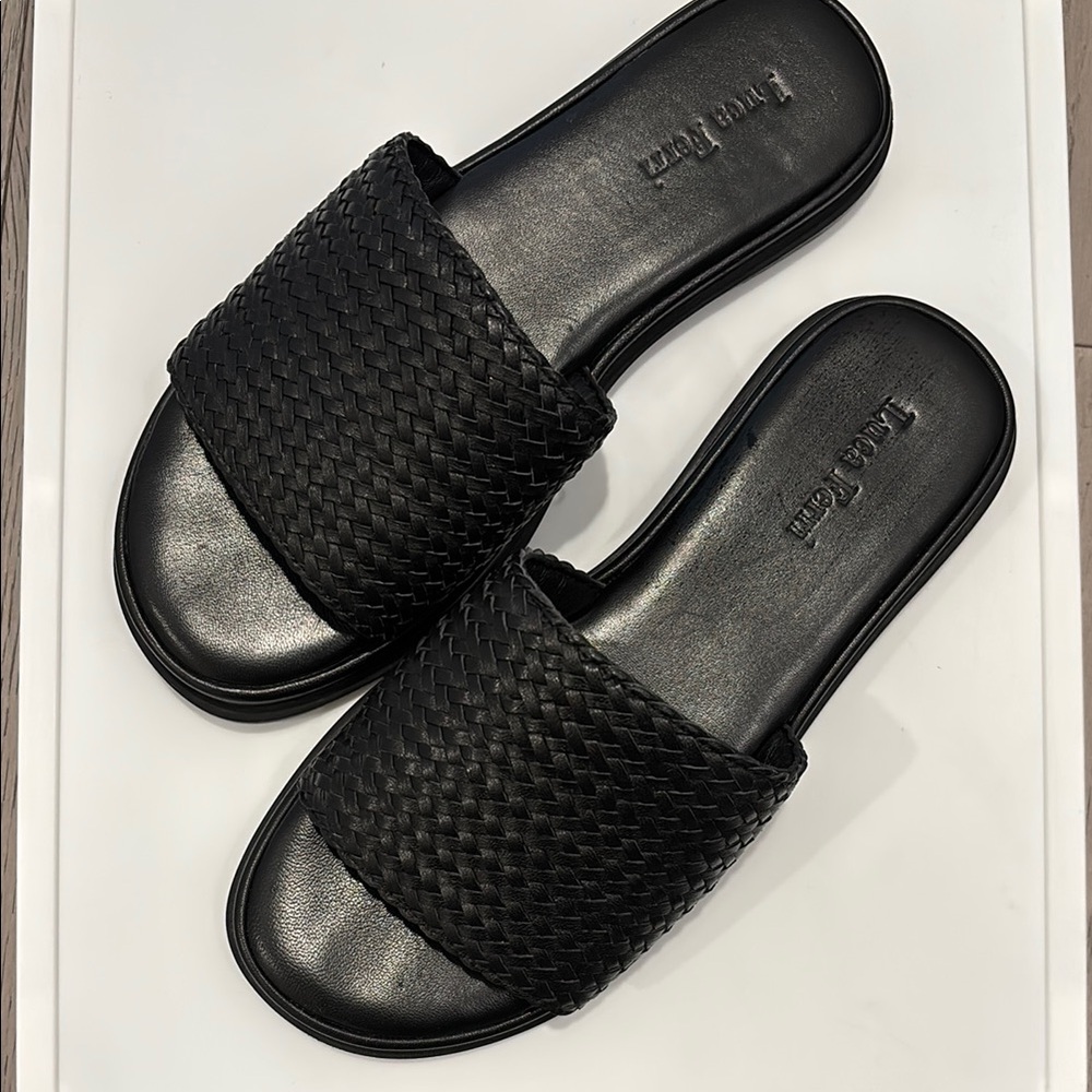 NWOT Luca Ferri Slide Sandals